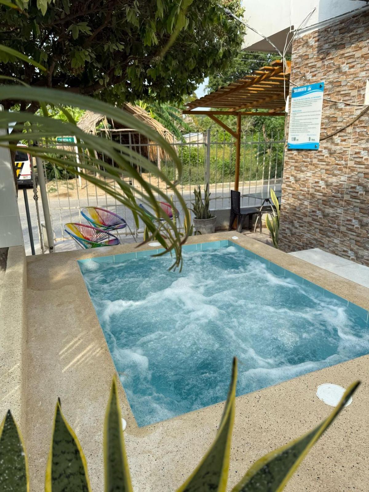 Apartahotel Eden Coveñas Esterno foto